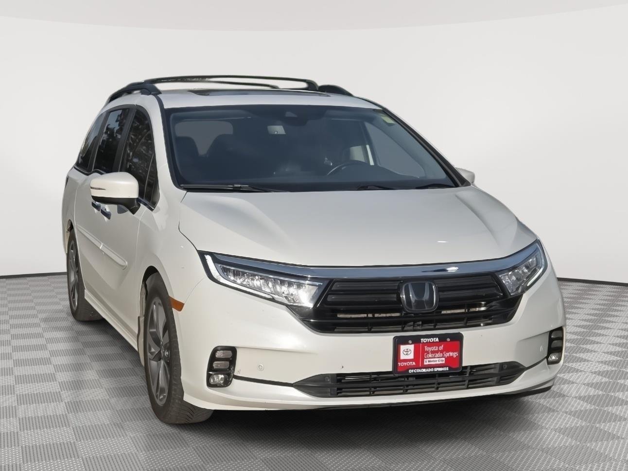 2022 Honda Odyssey Touring's photo