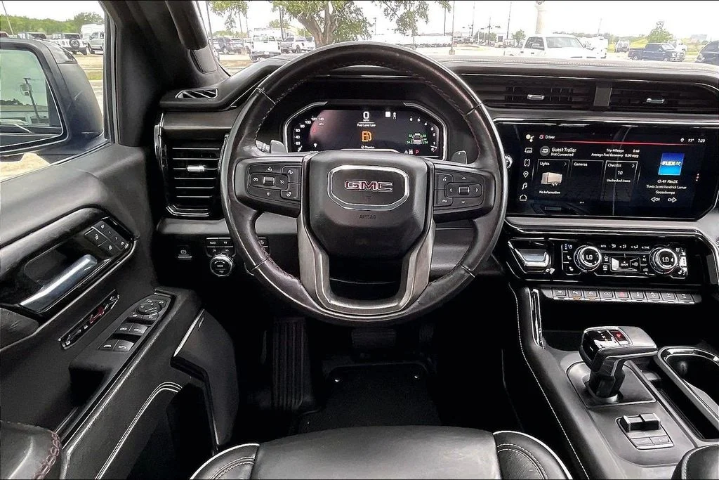 Used 2022 Black GMC AT4X image 8