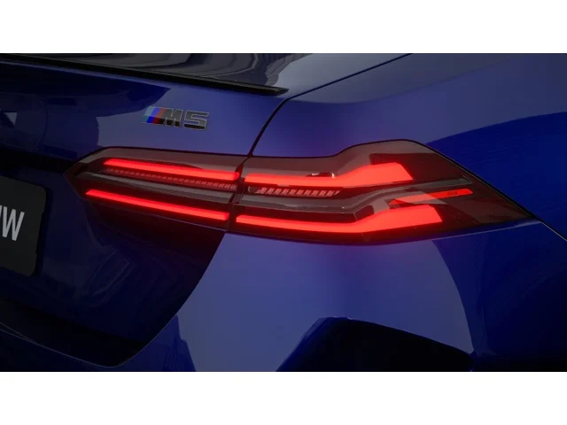 New 2027 Marina Bay Blue Metallic BMW  image 8