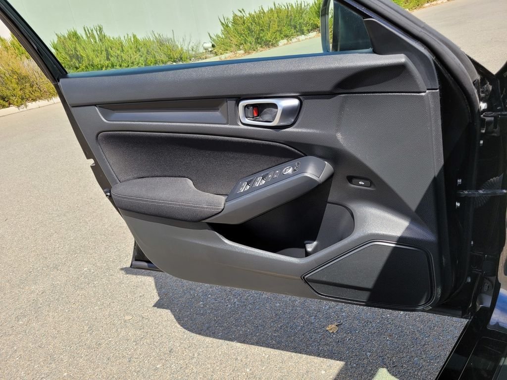 Used 2023 Black Honda Sport image 27