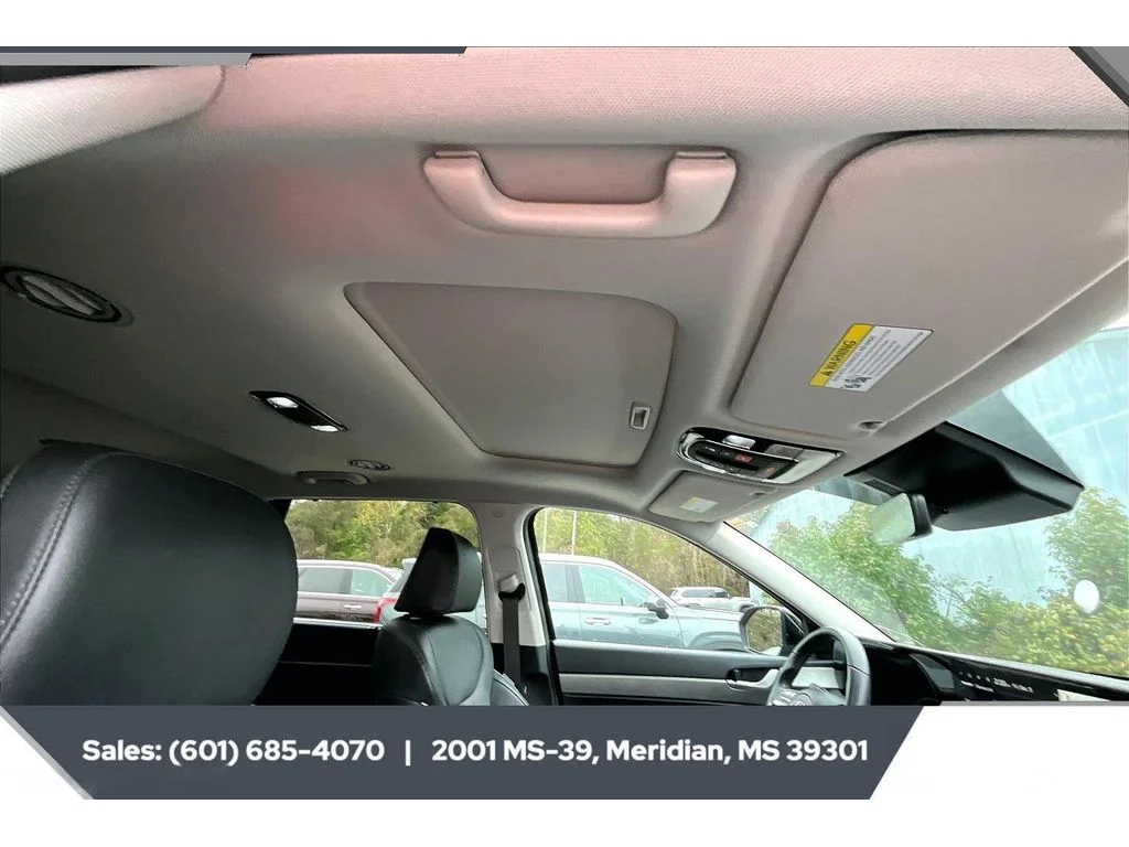 Used 2025 Abyss Black Pearl Hyundai XRT image 15