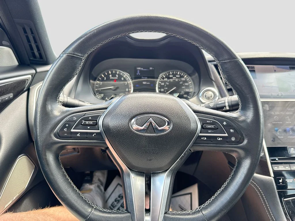 Used 2022 White INFINITI SENSORY image 17
