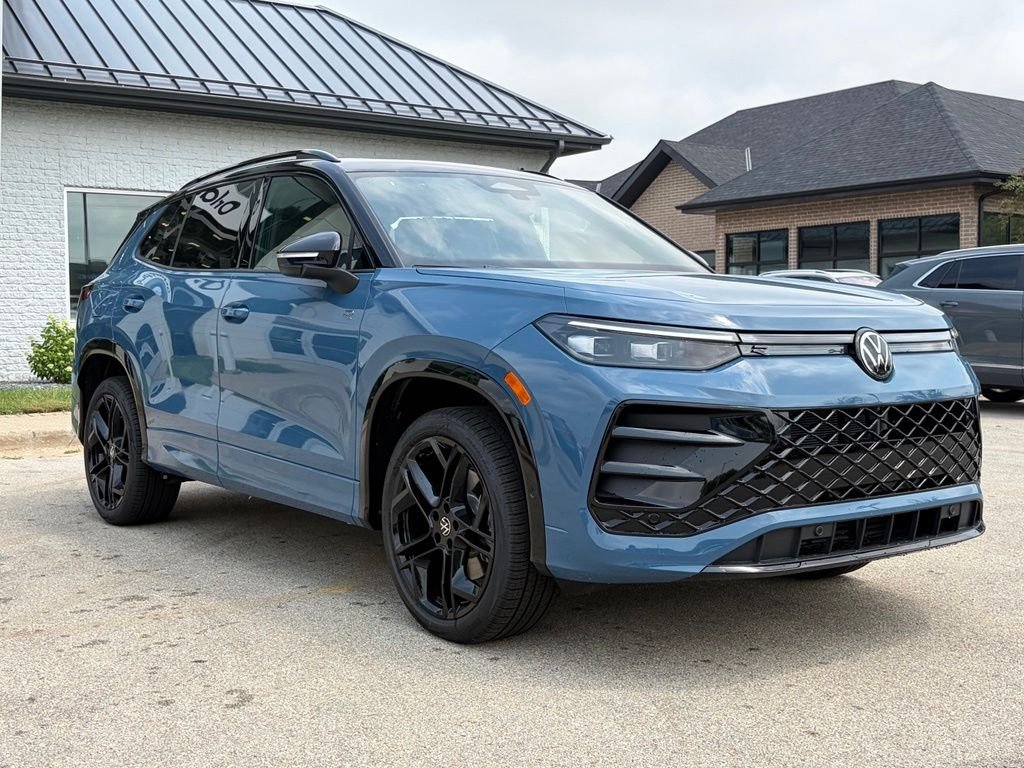 New 2026 Monterey Blue W/Deep Black Roof Volkswagen 2.0T SE R-Line Black image 5