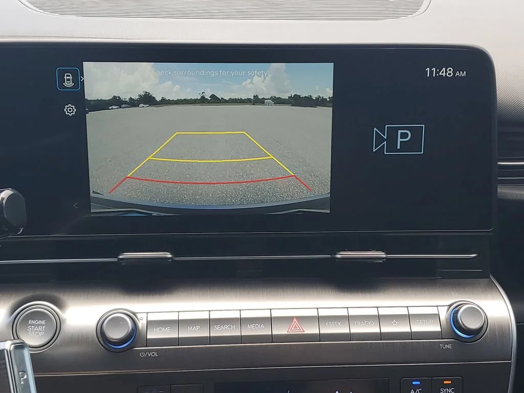 Used 2026 Gray Hyundai SEL Premium image 18