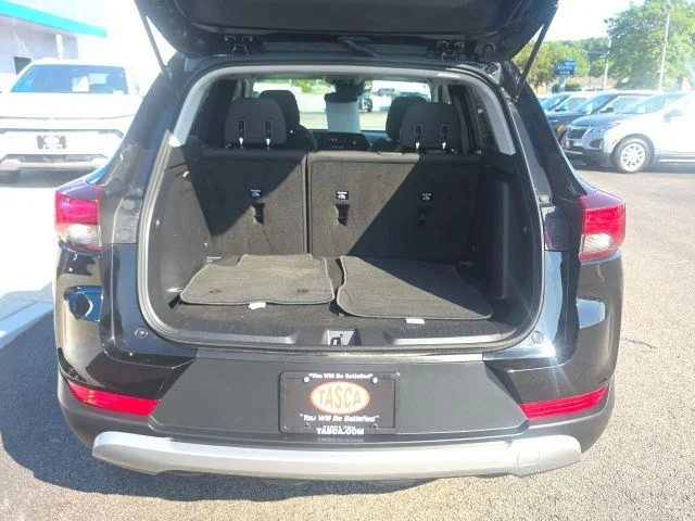 Used 2025 Black Chevrolet LT image 32