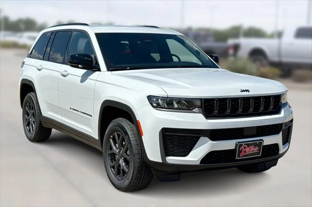 New 2027 Bright White Clear-Coat Paint Jeep Laredo Altitude image 1