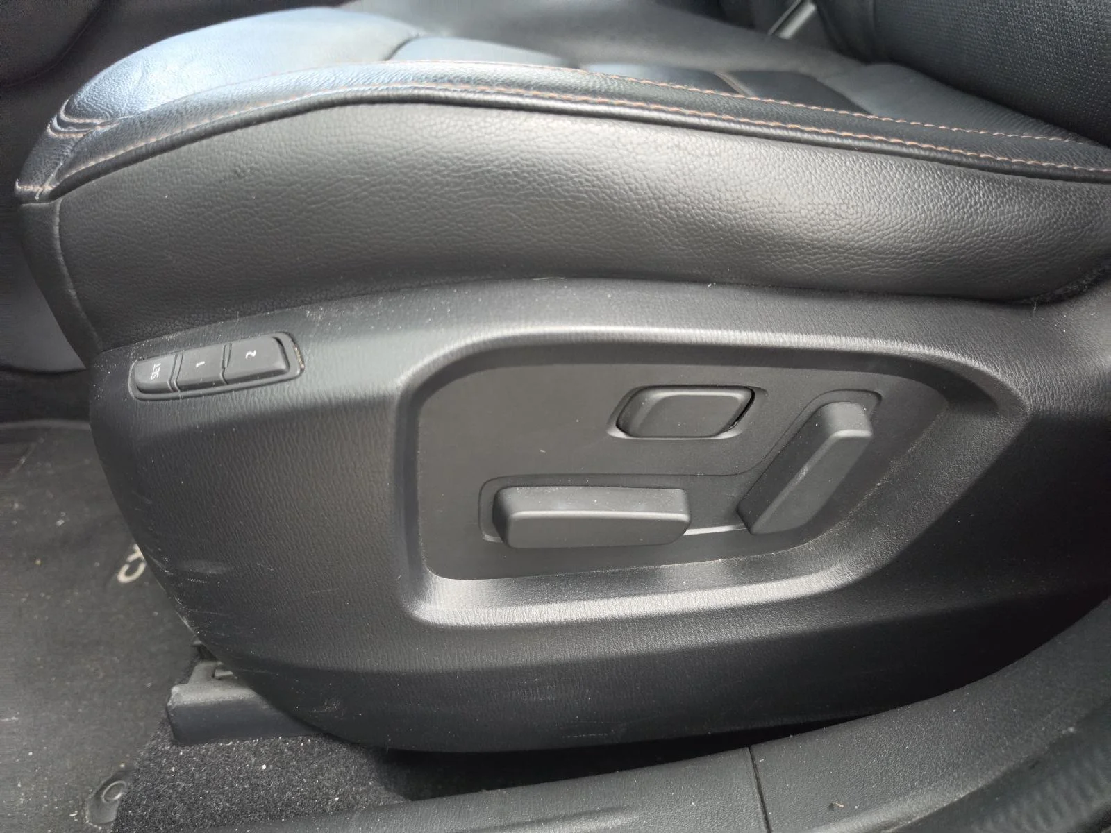 Used 2023 Machine Gray Metallic Mazda 2.5 S Preferred Package image 36