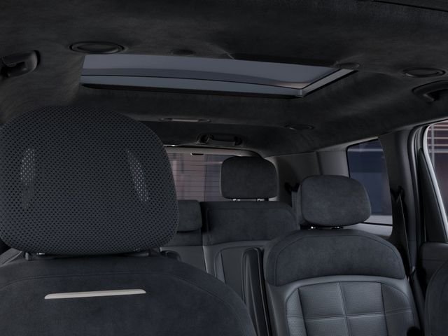New 2027 White Kia SX-Prestige image 27