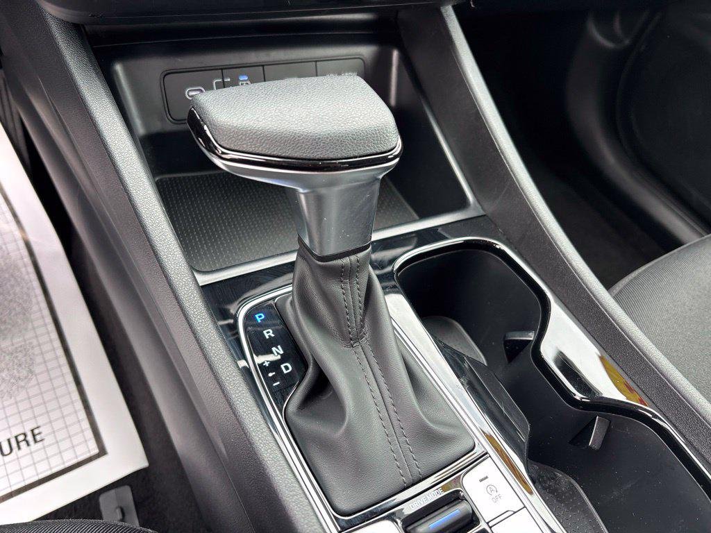 New 2026 Gray Hyundai SE AWD image 27