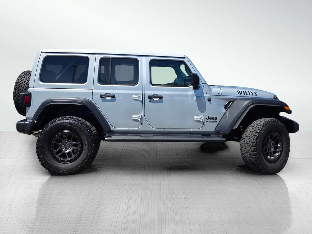 Certified Used 2022 Silver Zynith Clearcoat Jeep Unlimited Willys image 8
