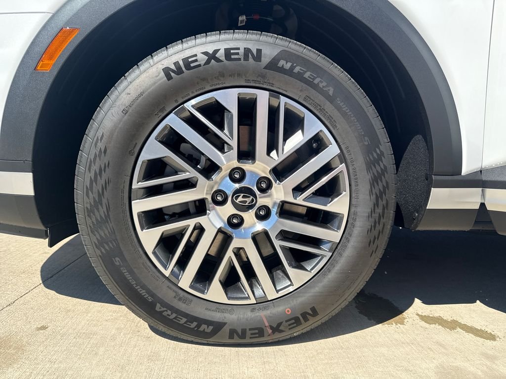 New 2026 White Hyundai SEL image 27