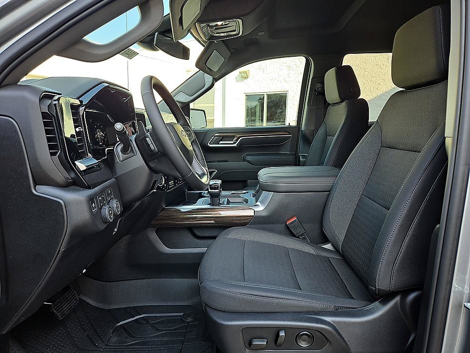 2026 Chevrolet Silverado 1500 RST - Photo 10