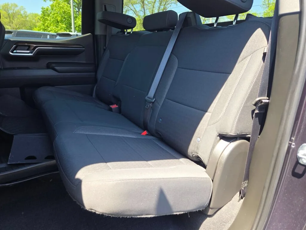 2022 Chevrolet Silverado 1500 LT - Photo 18
