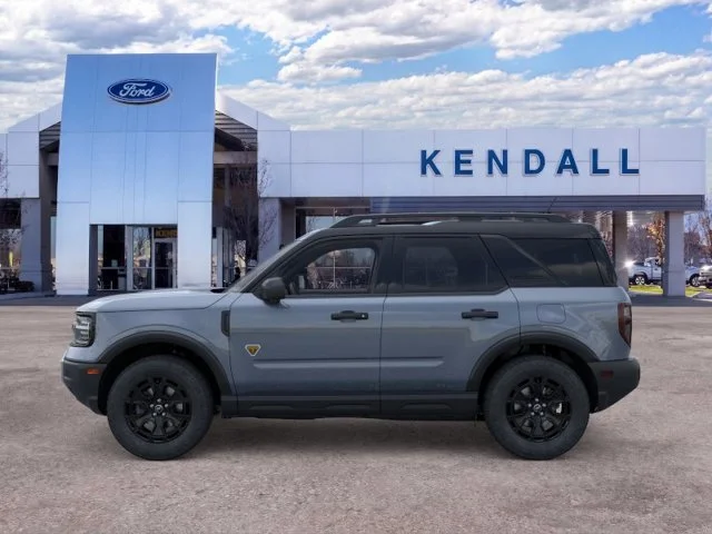 New 2026 Azure Gray Metallic Tri-Coat Ford Badlands image 3