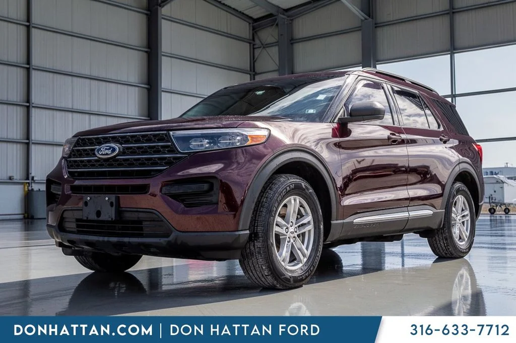2022 Ford Explorer XLT 4WD's photo