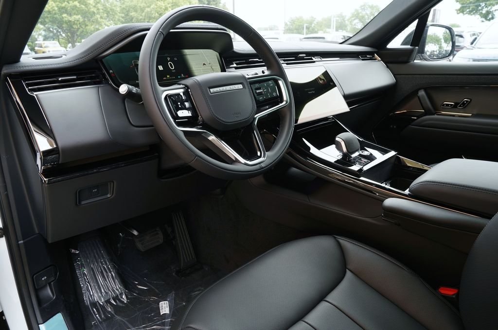 Used 2026 White Land Rover SE image 14