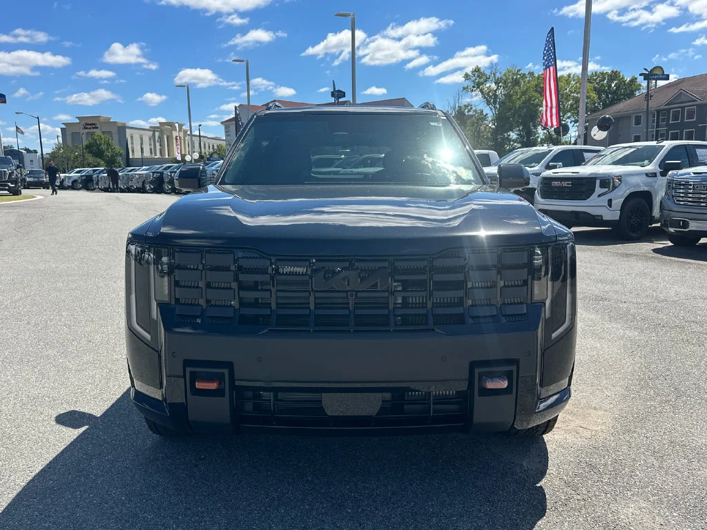 New 2027 Black Kia X-Pro SX image 2