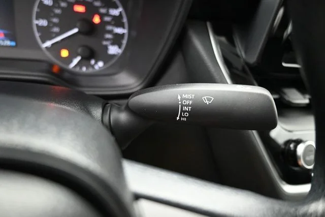 2025 Toyota Corolla LE - Photo 20