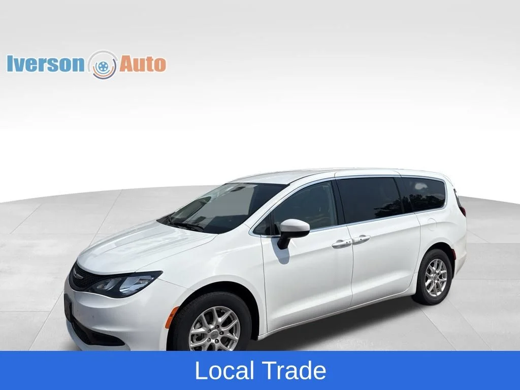 Used 2023 White Chrysler LX image 7