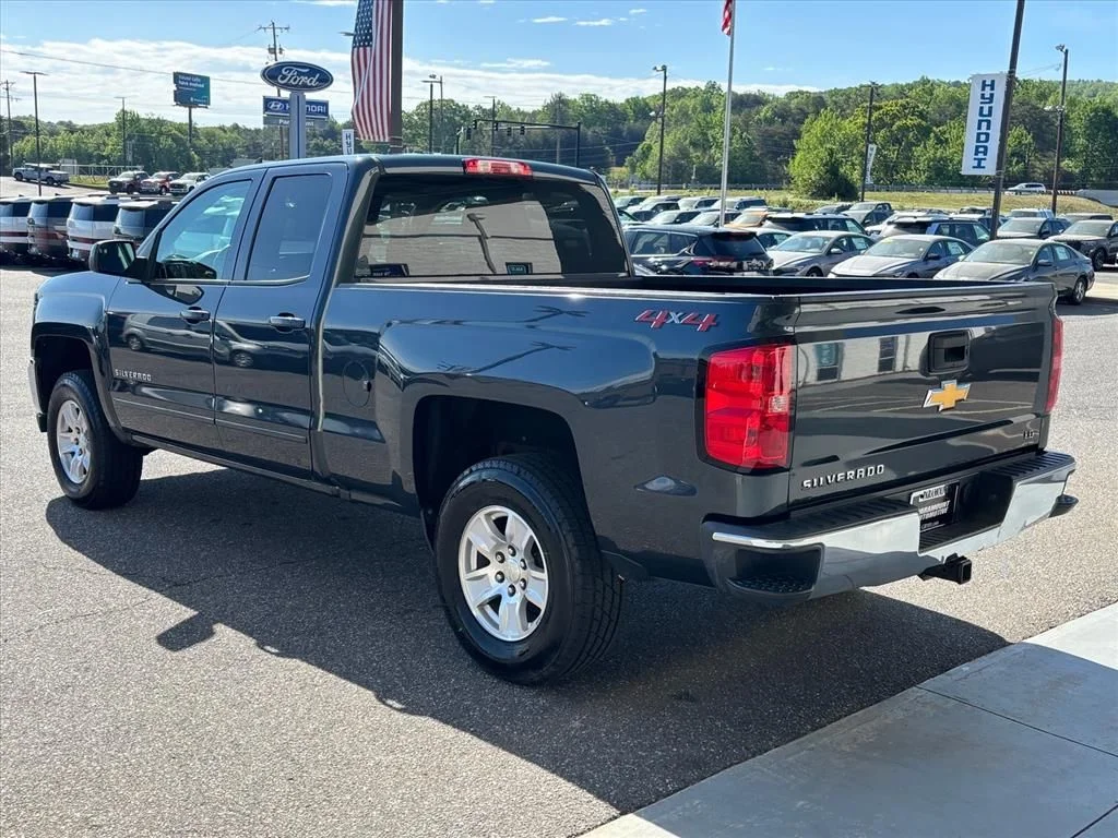 Used 2019 Chevrolet Silverado 1500 LD LT with VIN 2GCVKPEC6K1100641 for sale in Connelly Springs, NC