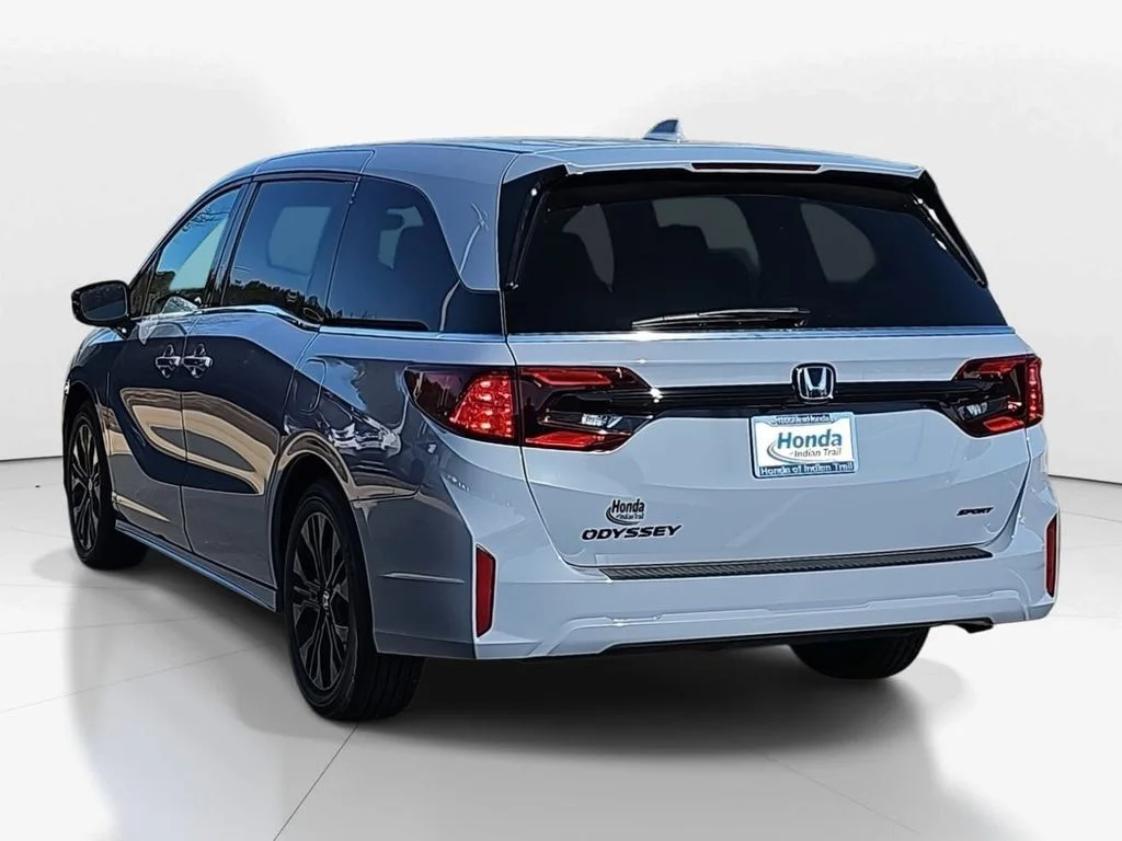2026 Honda Odyssey Sport L - Photo 5