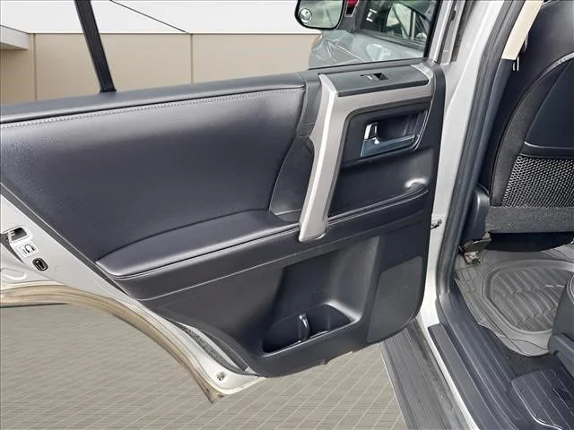 Used 2016 Silver Toyota SR5 Premium image 13