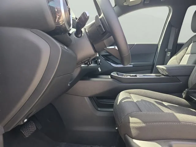 New 2027 Summit White Chevrolet LT image 20