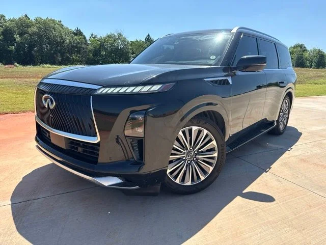 2025 INFINITI QX80 Sensory 4WD's photo