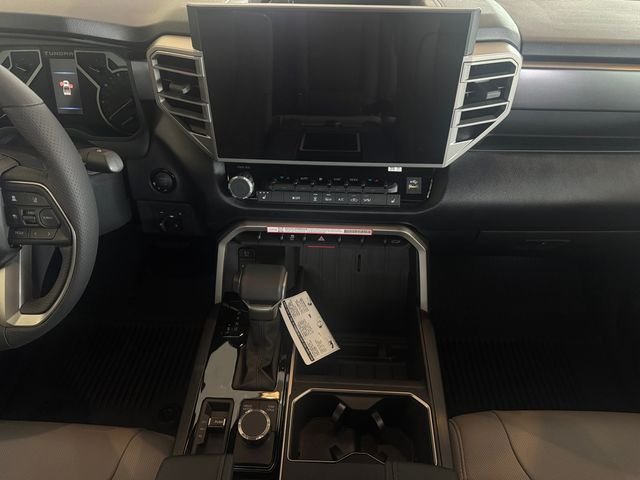 2026 Toyota Tundra SR5 - Photo 11