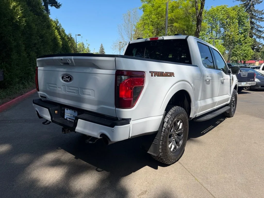 Used 2025 White Ford Tremor image 4