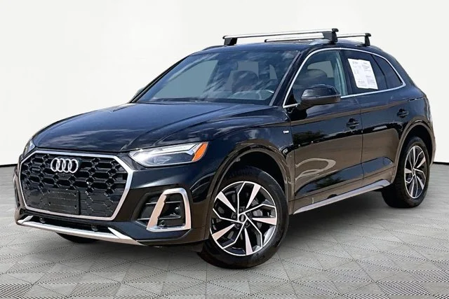 2023 Audi Q5 45 S line Premium Plus