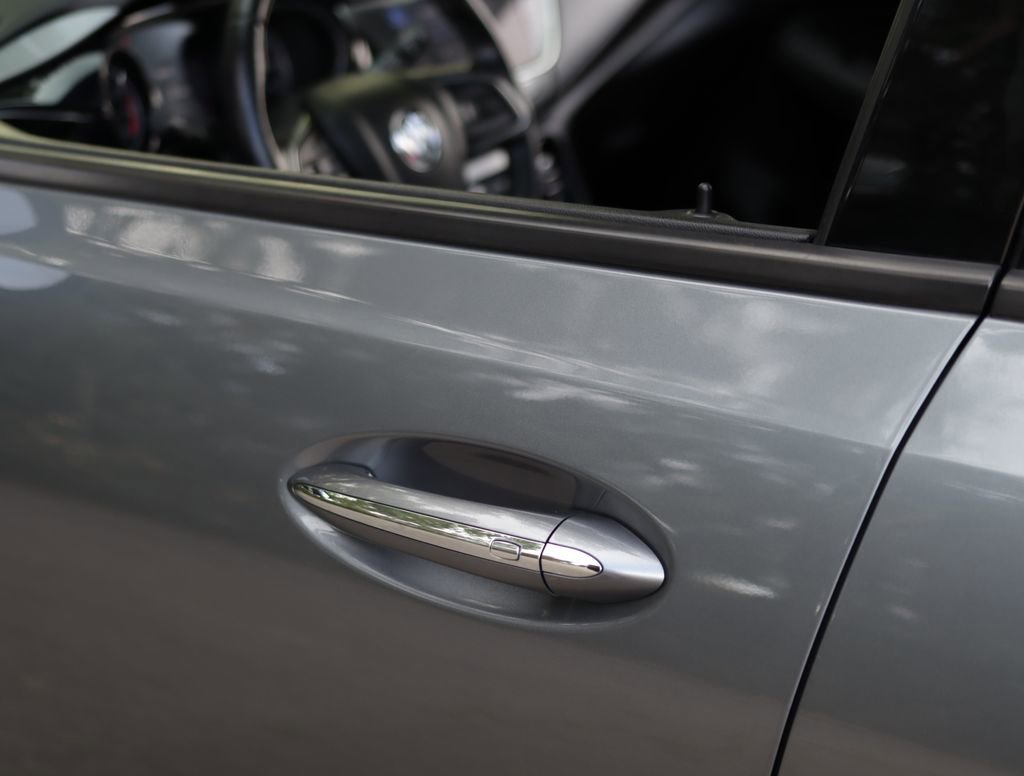 Used 2020 SATIN STEEL METALLIC Buick Essence image 37