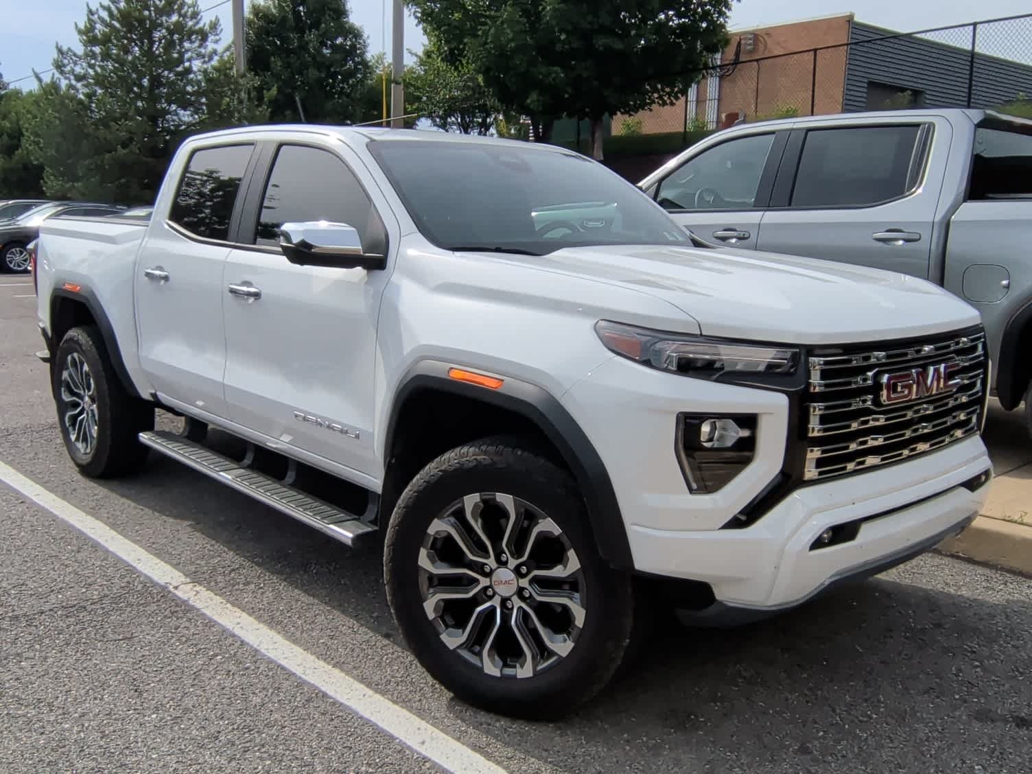 2024 GMC Canyon 4WD Denali