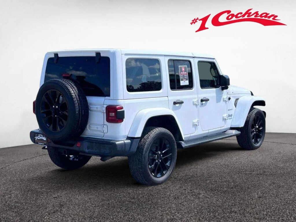 Certified Used 2021 Bright White Clearcoat Jeep Unlimited Sahara image 7