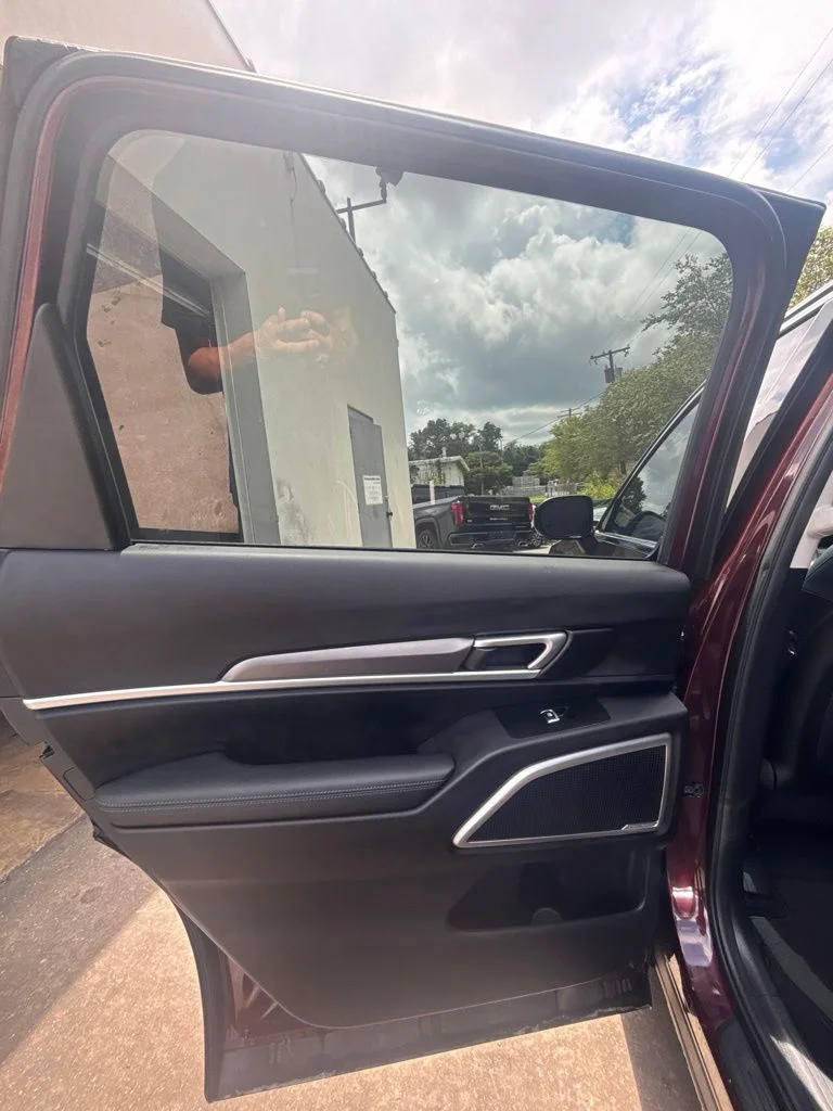 Used 2021 Purple Kia LX image 16