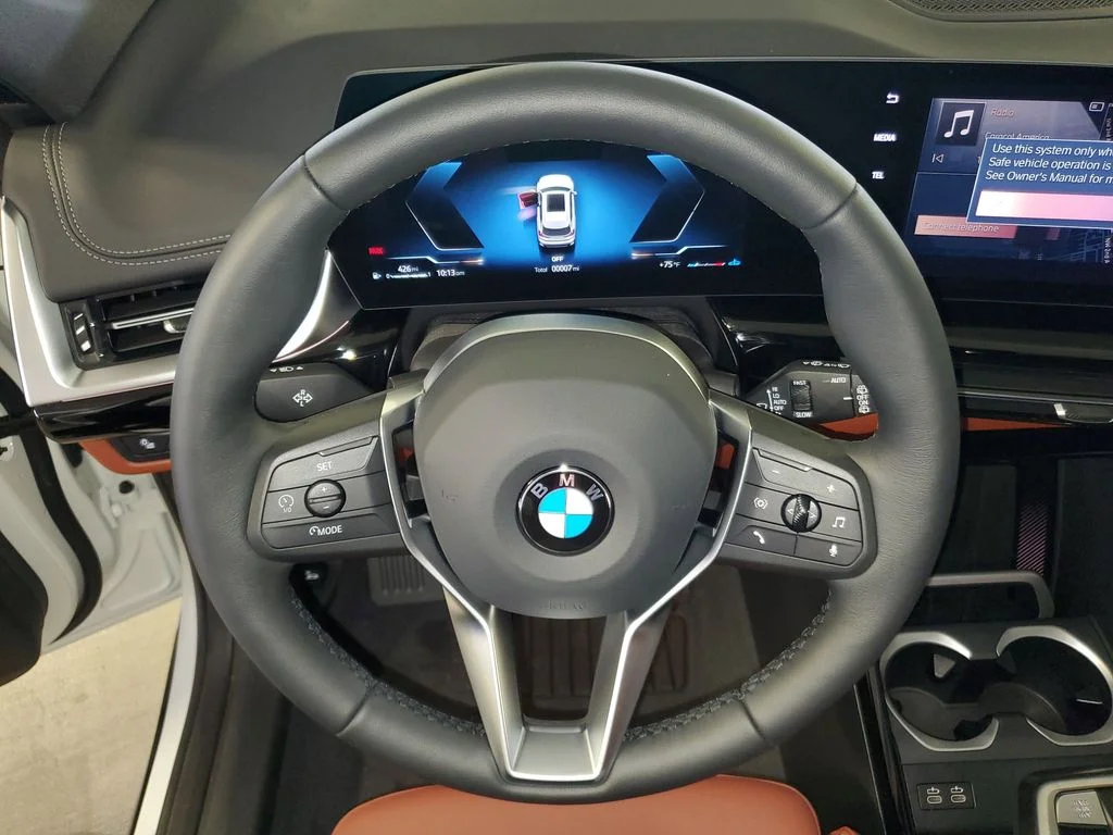 Used 2026 White BMW xDrive28i image 18