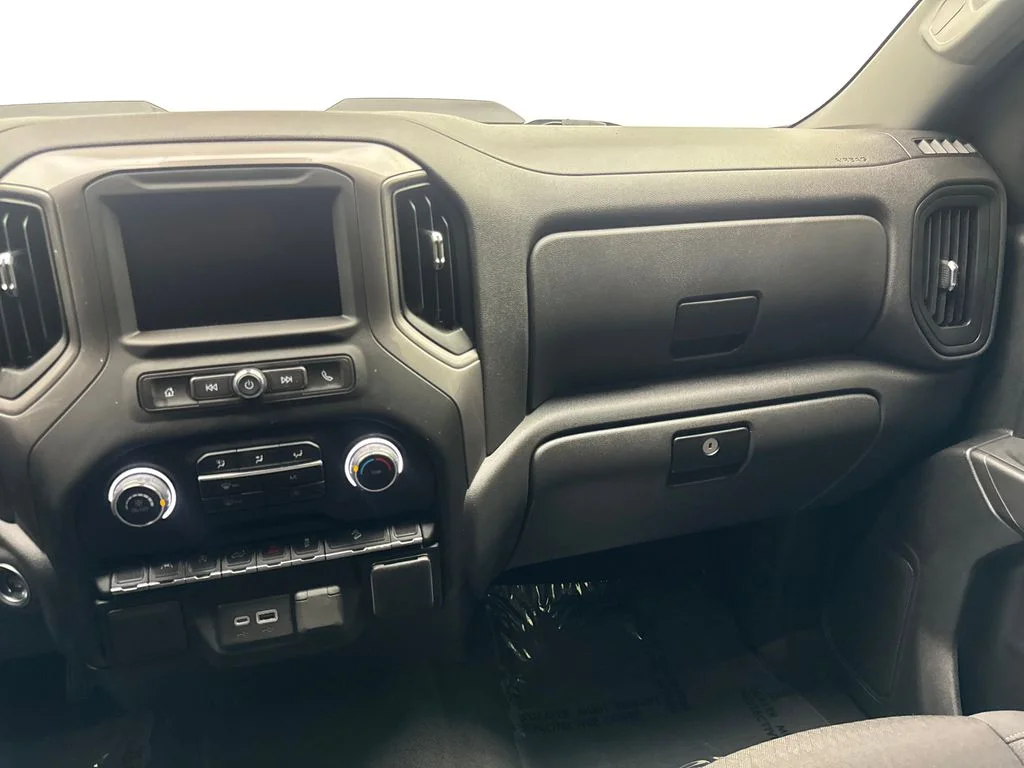 Used 2024 White Chevrolet Custom Trail Boss image 57