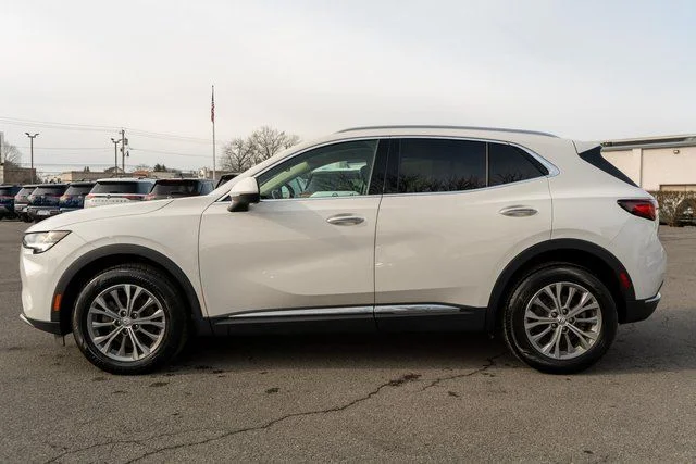 Used 2023 White Buick Preferred image 9
