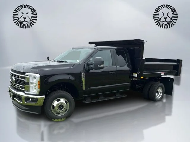 2026 Ford F-350 XL 4x4 SuperCab 168-In DRW's photo