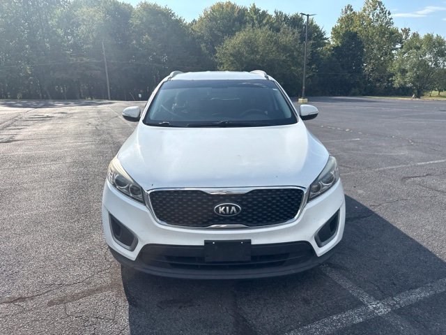 Used 2016 White Kia LX image 6
