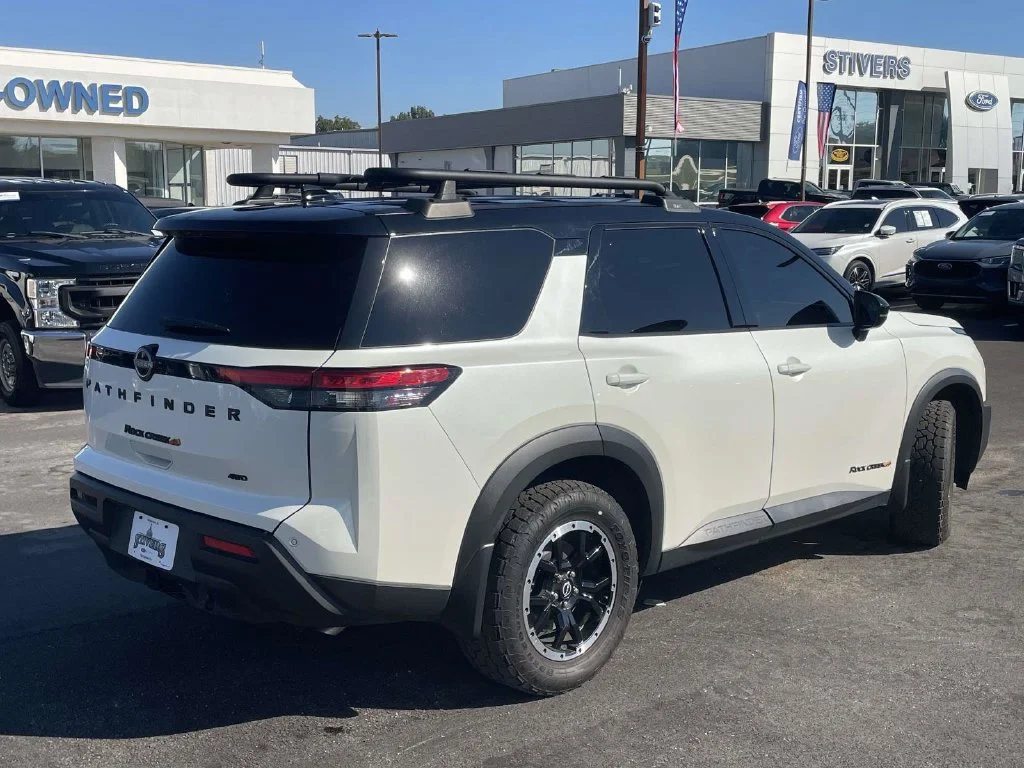 Used 2024 White Nissan Rock Creek image 3