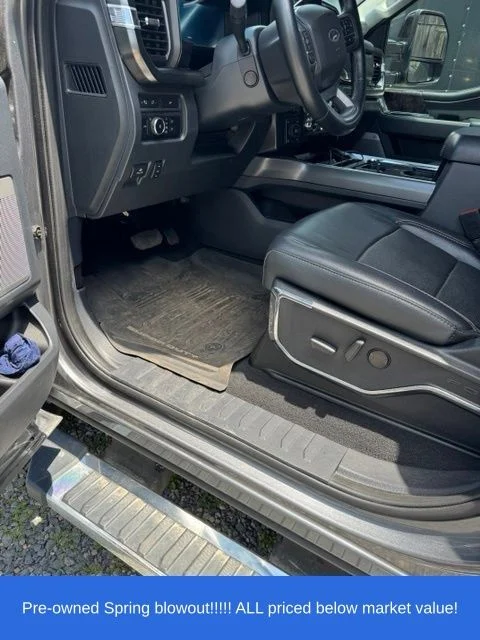 Used 2024 Gray Ford Lariat image 5