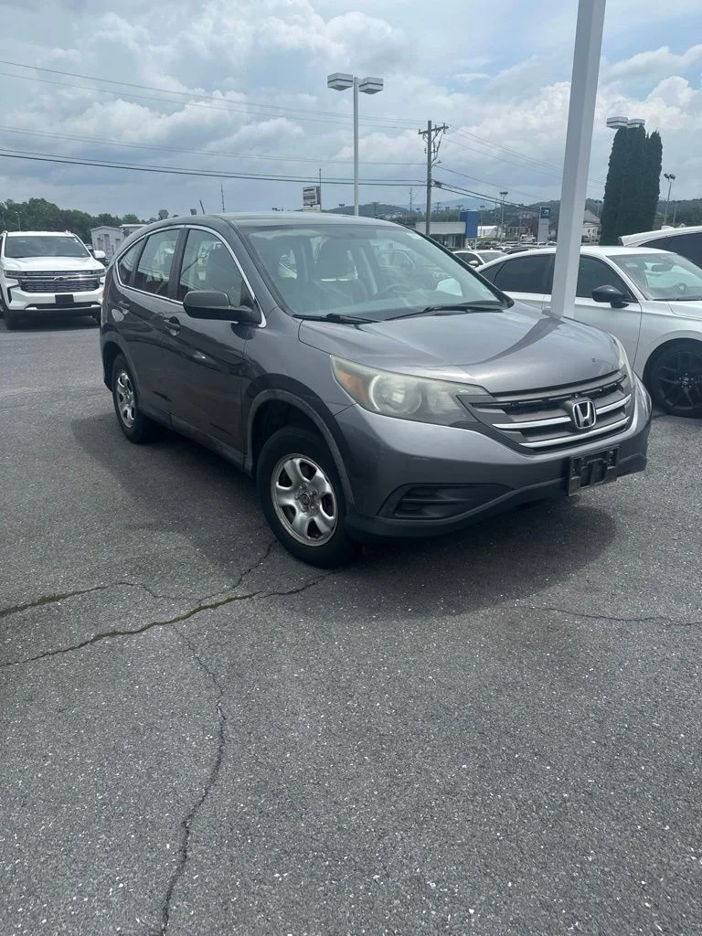 Used 2013 Alabaster Silver Metallic Honda LX image 3