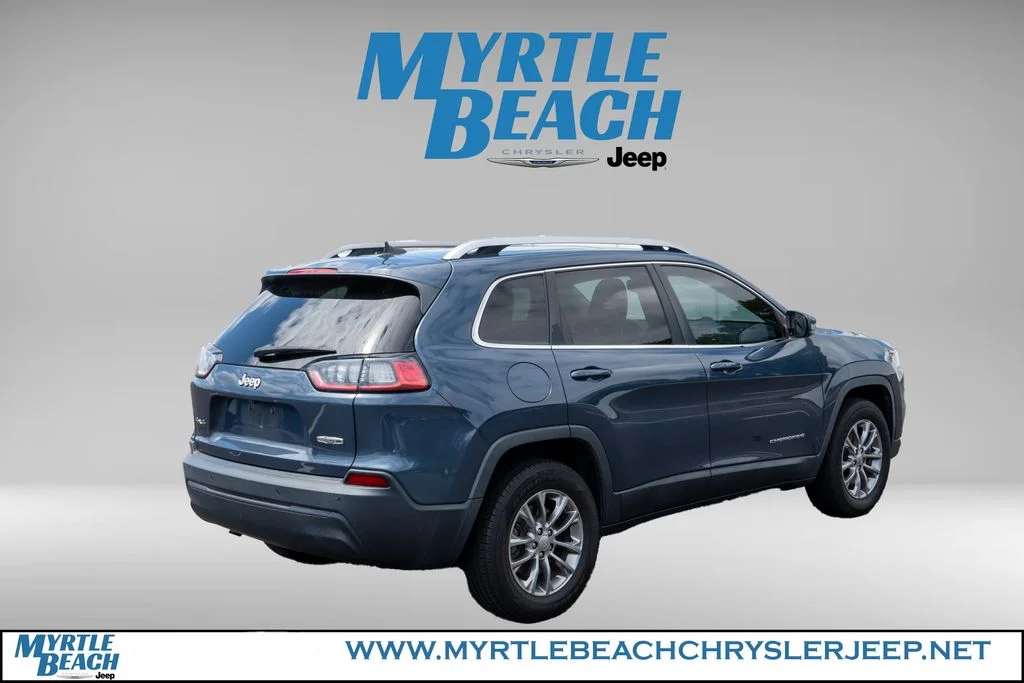 Used 2020 Slate Blue Jeep Latitude Plus image 6