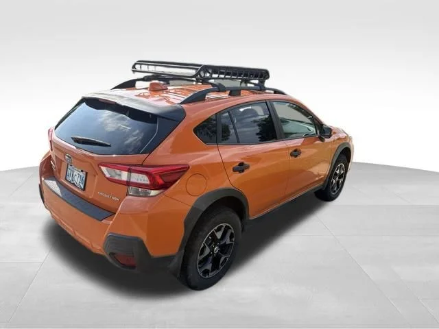 Used 2018 Orange Subaru 2.0i Premium image 4