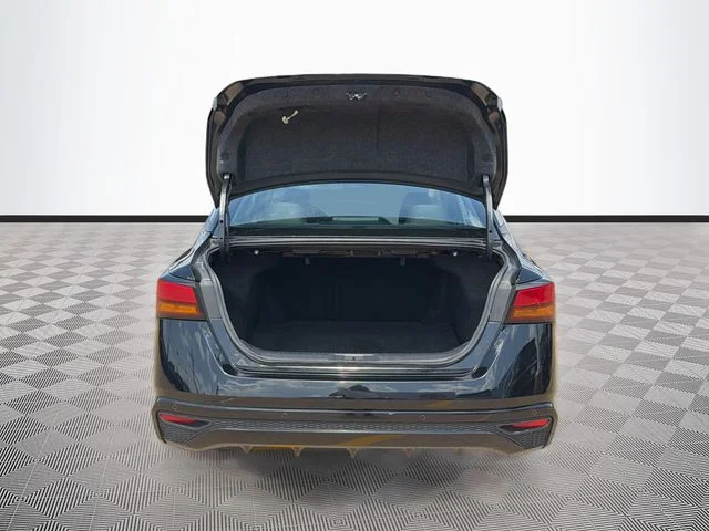 Used 2025 Black Nissan 2.5 SV image 26