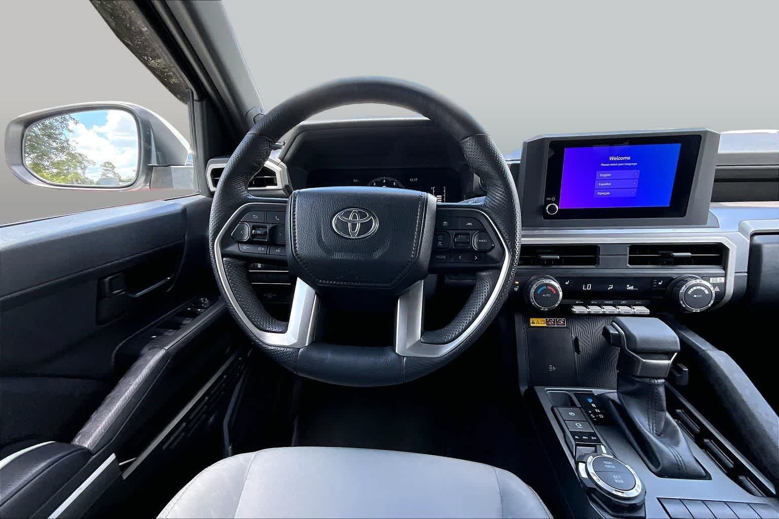 Used 2024 Ice Cap Toyota SR5 image 6