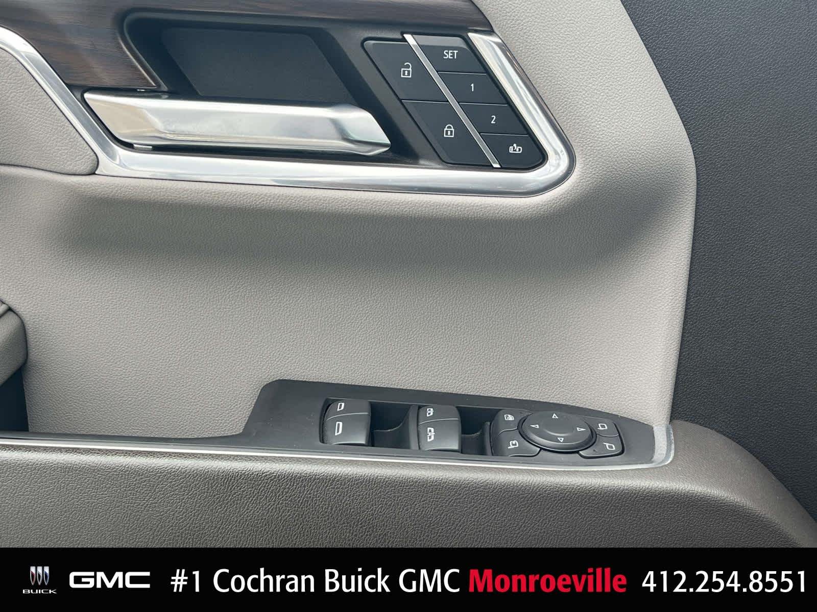 Used 2023 White Frost Tricoat GMC SLT image 34