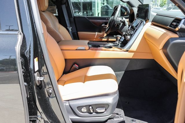 2026 Lexus LX 600 Luxury - Photo 20