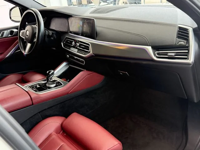 Used 2022 White BMW xDrive40i image 13